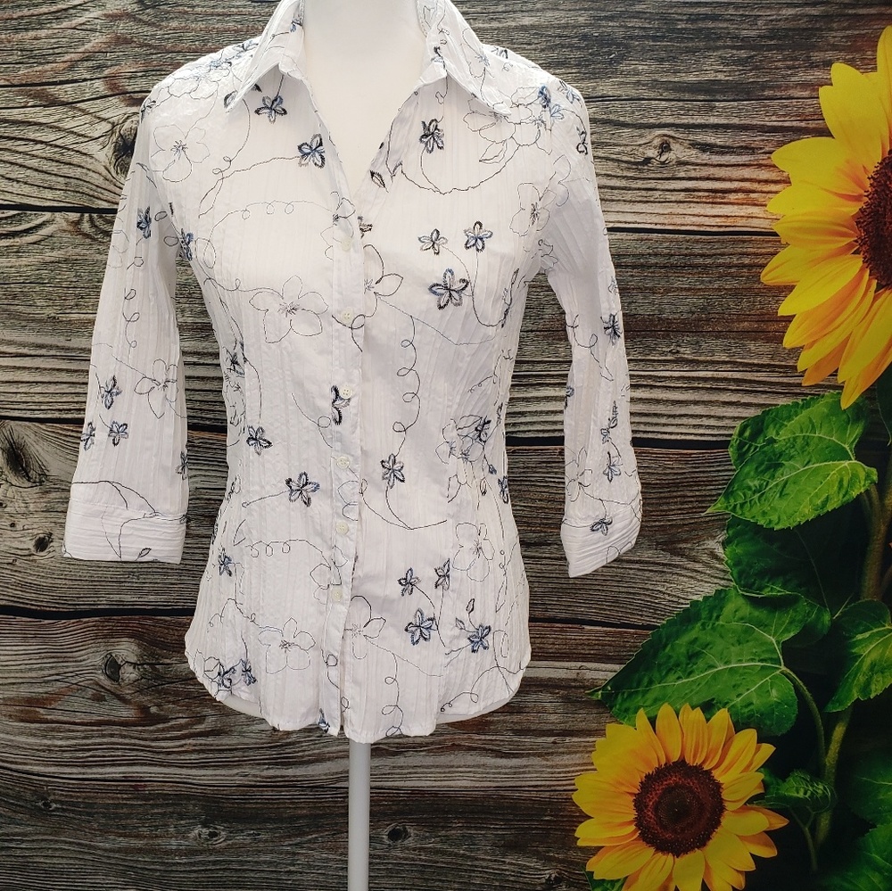 Apt 9 mid Sleeve shirt